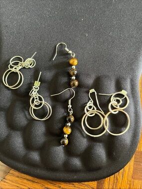 Source Unknown Brown and Gold Bead Drop Earrings